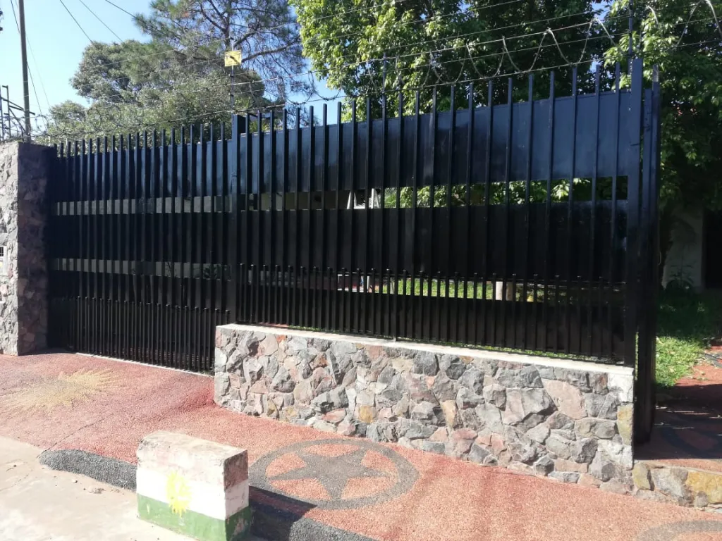 ZONA FERNANDO DE LA MORA, A PASOS DEL BANCO BBVA — foto 3