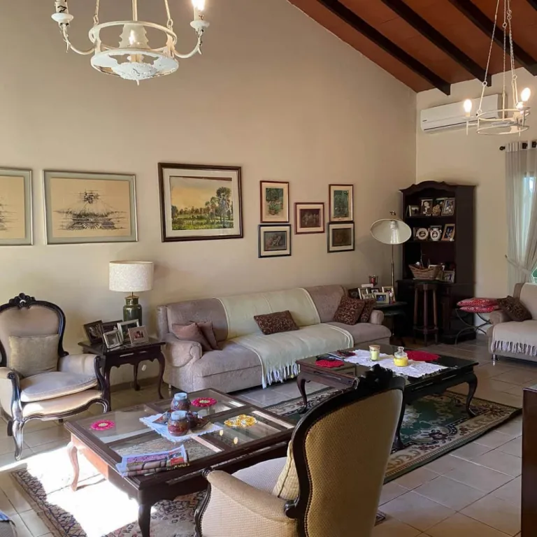Amplia propiedad en venta- Barrio Campo Grande Luque lindante con Asunción. — foto 3