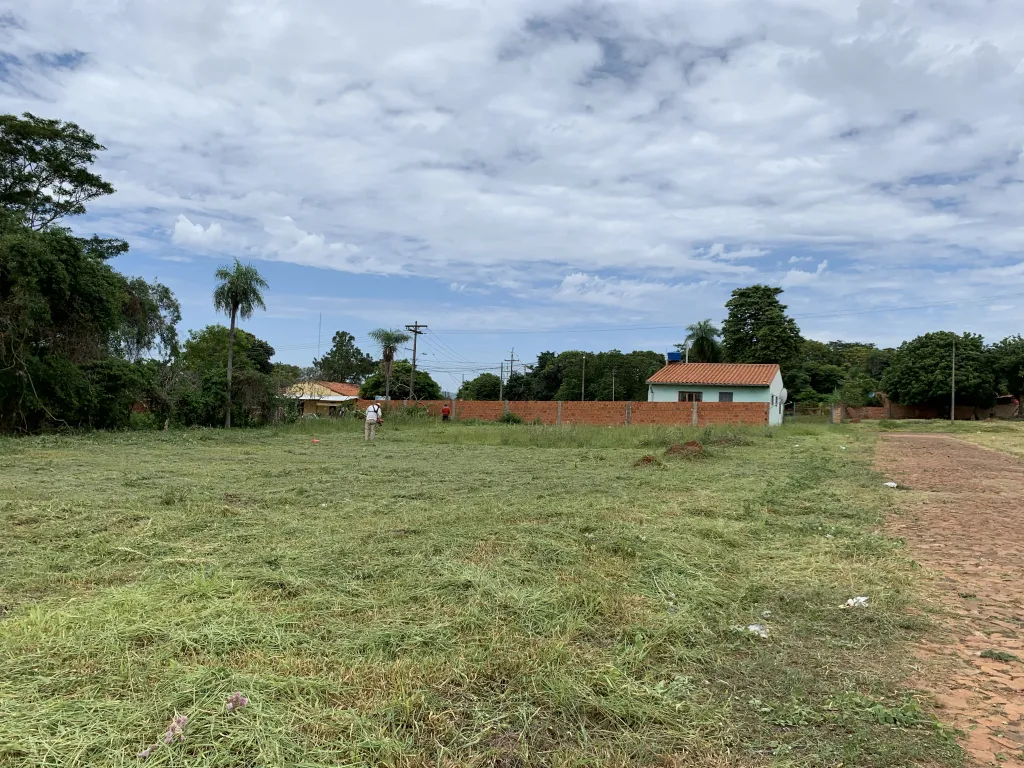ATENCIÓN INVERSIONISTAS VENDO TERRENO DE 27214m2 en Caacupe-Barrio Lomas — foto 2