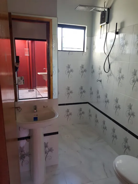 DÚPLEX A ESTRENAR EN MARIANO ROQUE ALONSO!!! — foto 3