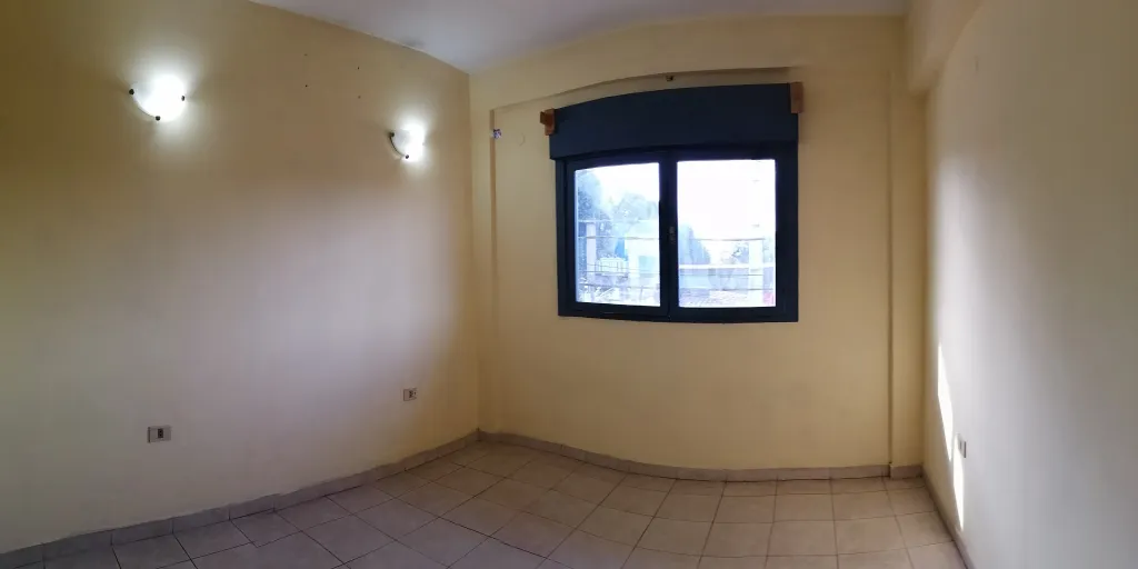 Alquilo Hermos Dpto en el Centro de Luque — foto 3