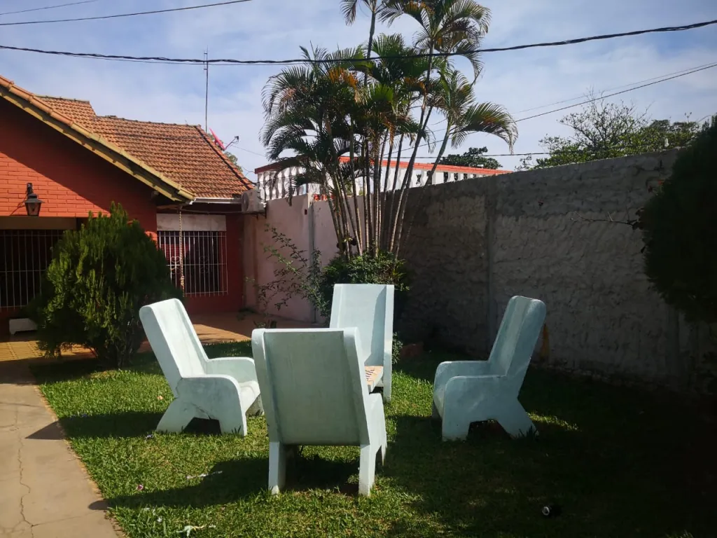 Terreno con casa con tinglado en Luque, zona Parque Ñu Guasu — foto 2