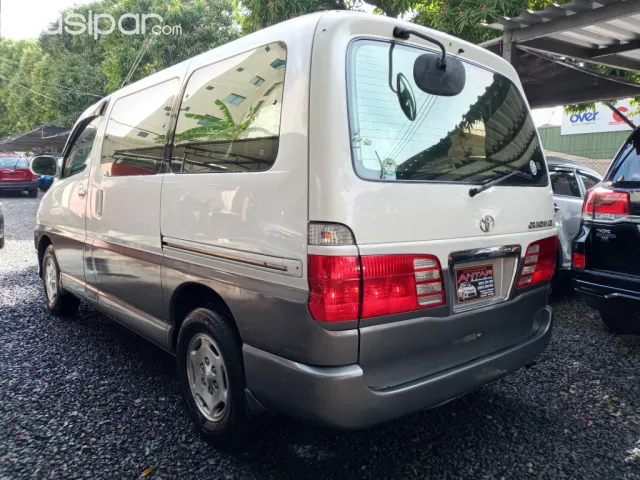 Toyota Hiace 2000 — foto 5