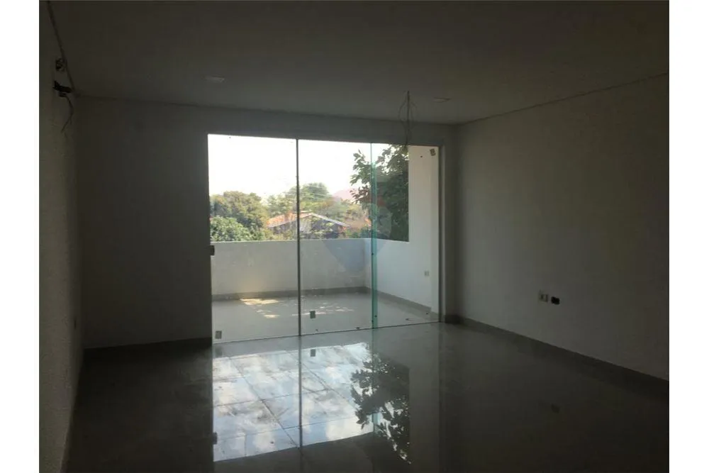 VENDO DEPARTAMENTO DE 3 DORMITORIOS EN LAMBARE — foto 2