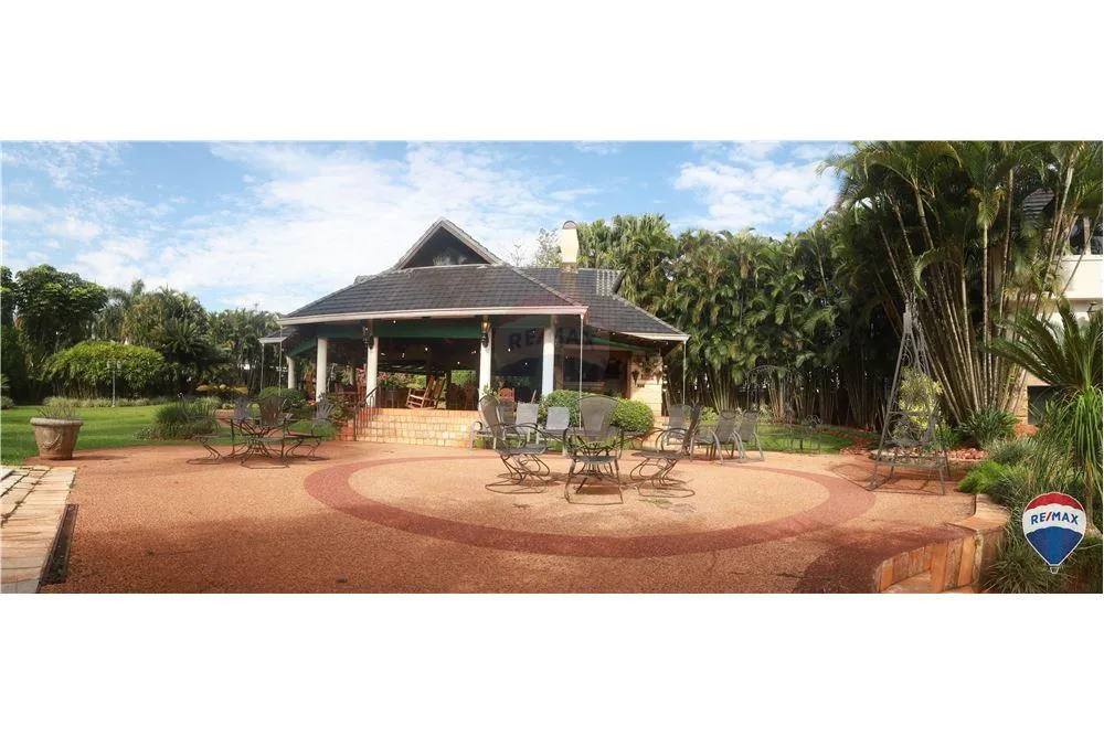 Residencia - Venta - Paraguay Alto Paraná Hernandarias 3,000,000 US — foto 2