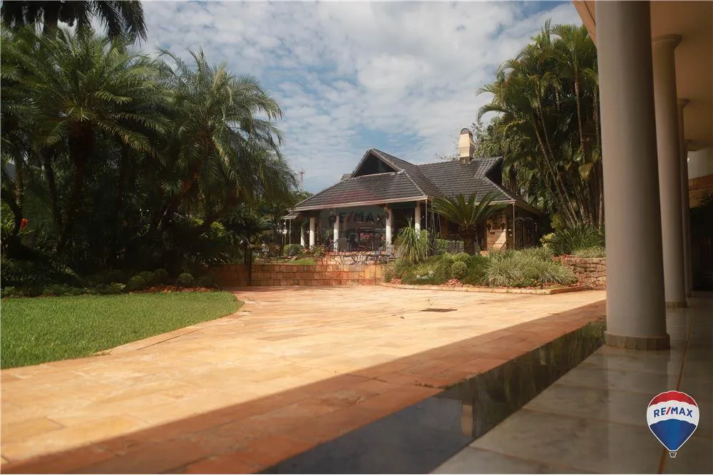 Residencia - Venta - Paraguay Alto Paraná Hernandarias 3,000,000 US — foto 3