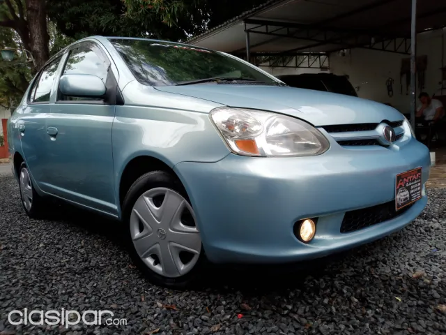 Toyota Platz 2005 - foto 2