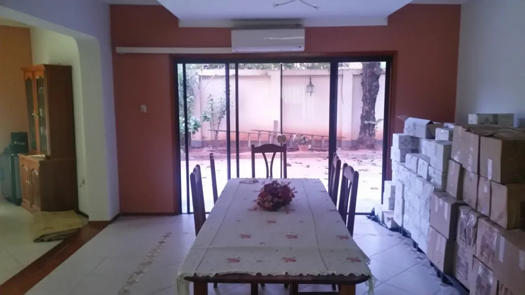 VENTA DE RESIDENCIA EN LAMBARE — foto 2