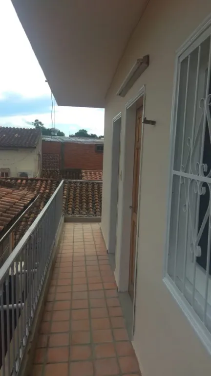 EHSIP ALQUILA: AMPLIO DEPARTAMENTO EN SAJONIA — foto 3