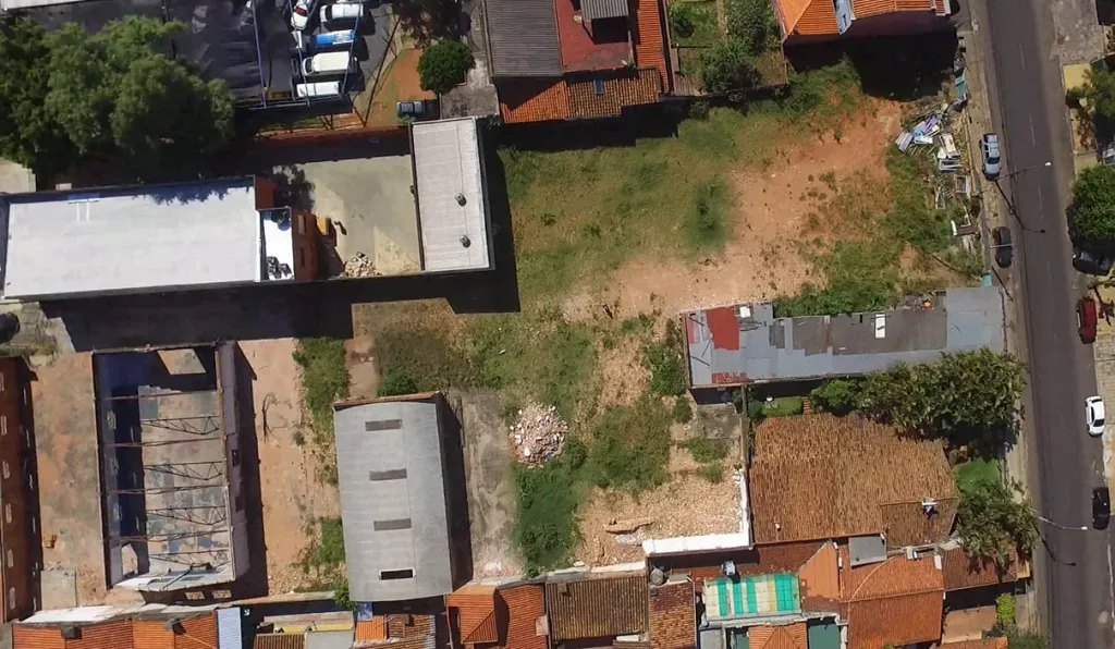 VENDO TERRENO SOBRE EUSEBIO AYALA CON SALIDA A LA OTRA CALLE — foto 2