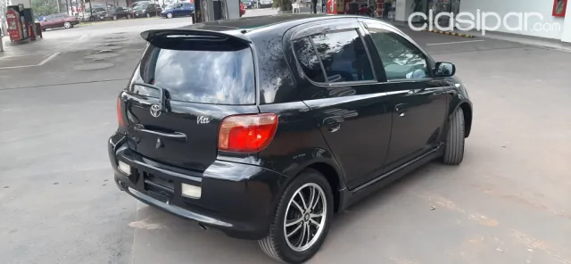 Toyota Vitz 2001 — foto 7