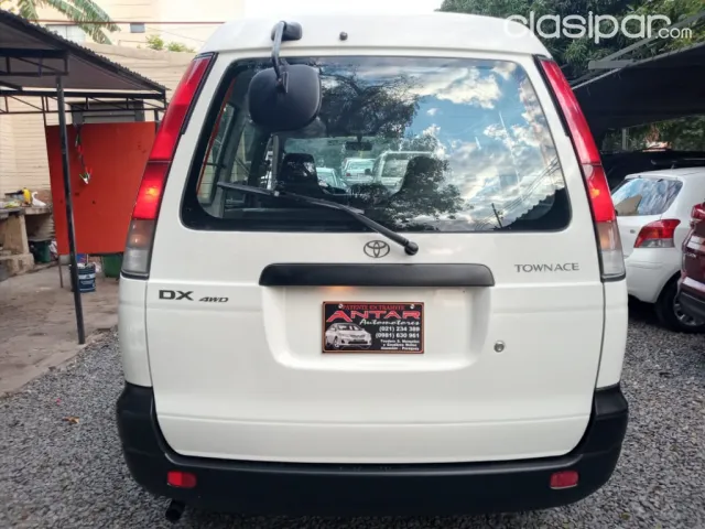 Toyota Noah 2004 — foto 6