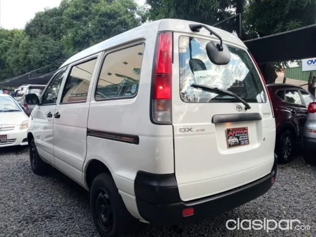 Toyota Noah 2004 — foto 7