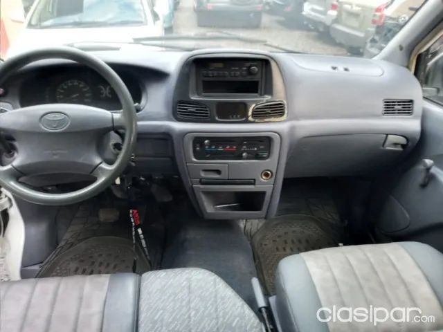 Toyota Noah 2004 - foto 8