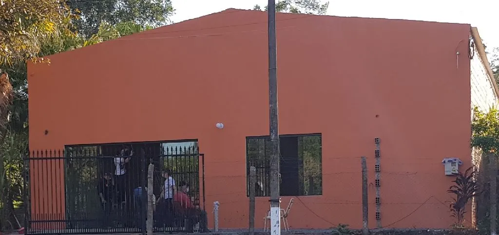 TINGLADO - SALON Zona Hospital Nacional de Itaugua — foto 2