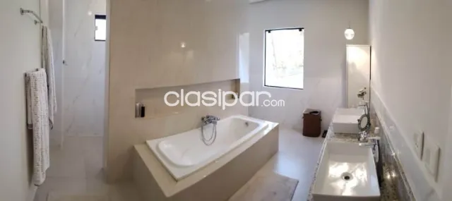 A la venta Residencia Moderna a estrenar en LUQUE Zona CONMEBOL Aeropuerto. — foto 2