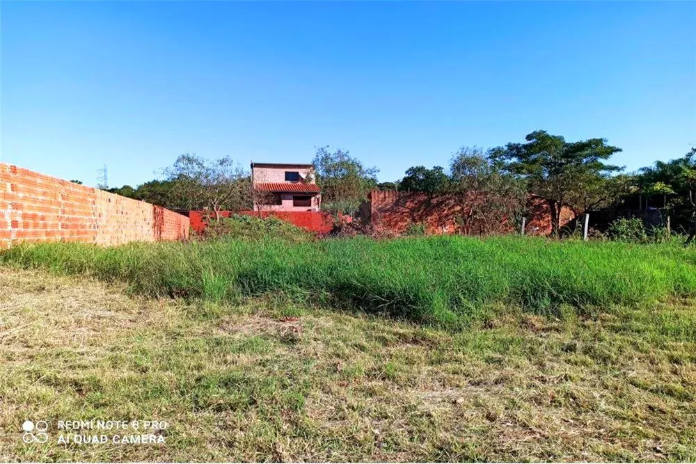 Vendo AMPLIO terreno en Luque, cercano al Palacio de Justicia. Barrio Primavera — foto 3