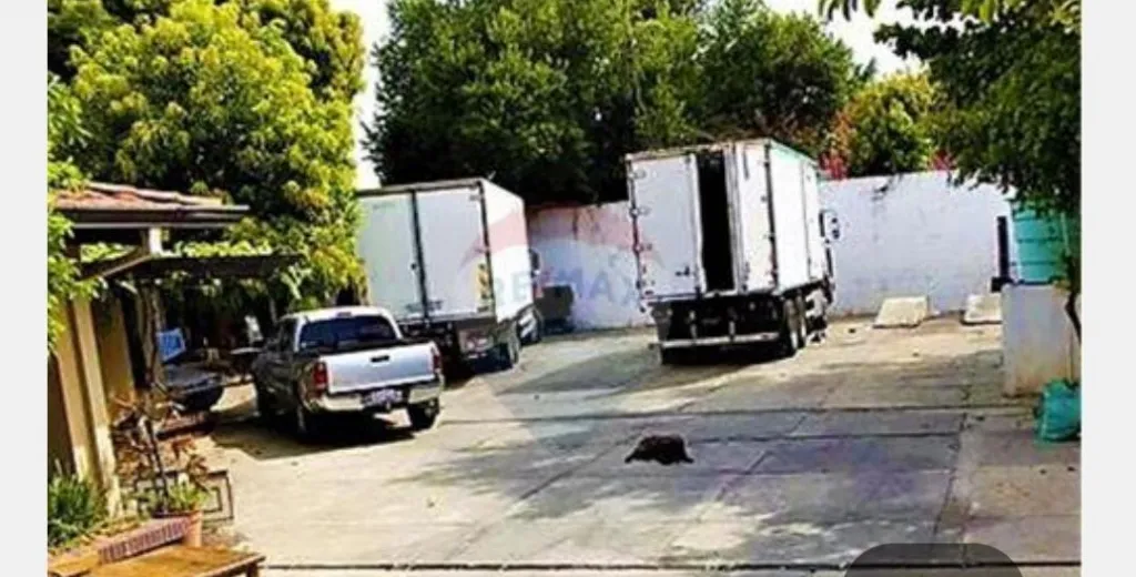 VENDO PROPIEDAD EN ASUNCION ZONA MOLAS LOPEZ — foto 2