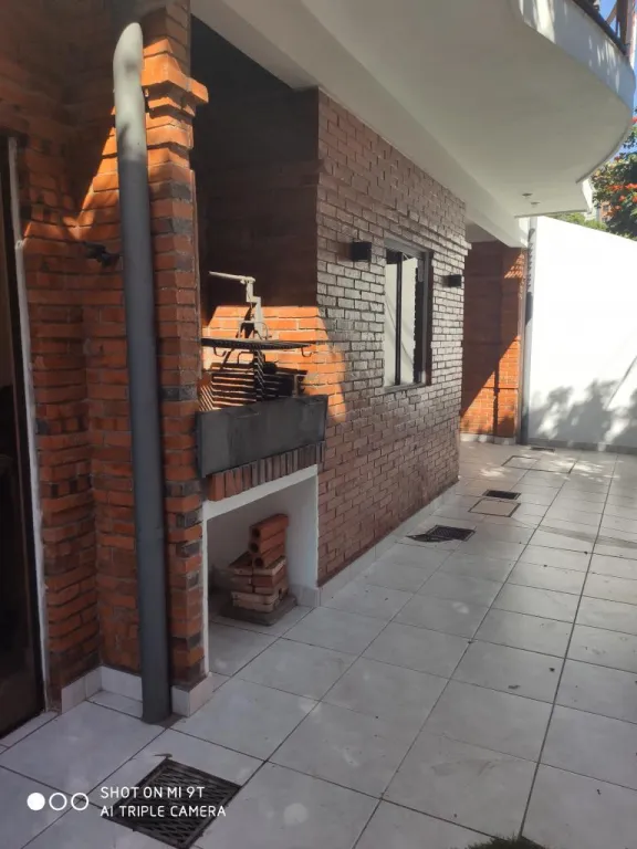HERMOSO DUPLEX FRENTE AL GOETHE — foto 3