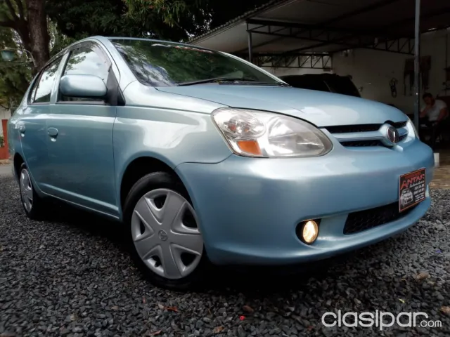Toyota Platz 2004 - foto 2