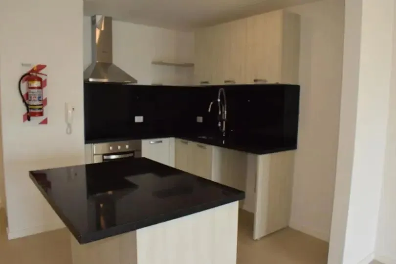 VENTA DE DEPARTAMENTO EN EL EDIFICIO CRUZ DEL CHACO — foto 2