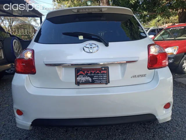 Toyota Auris 2010 — foto 6