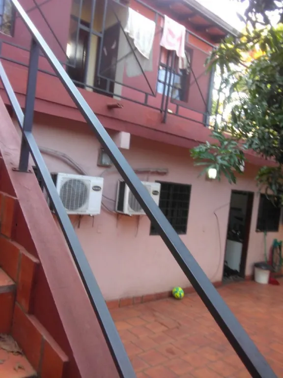 VENDO GRAN CASA EN ÑEMBY, CAÑADITA — foto 3