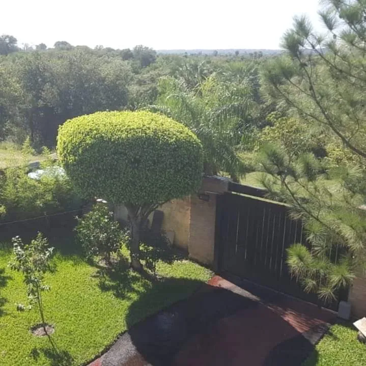RESIDENCIA EN COSTA AZUL ZONA SURUBI´I — foto 2