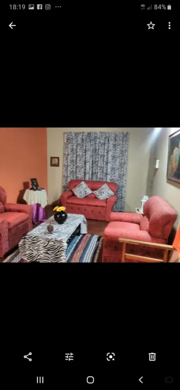 Alquilo casa en Areguá, a cuadras de la gobernación del Dpto.central, calles empedradas, — foto 2