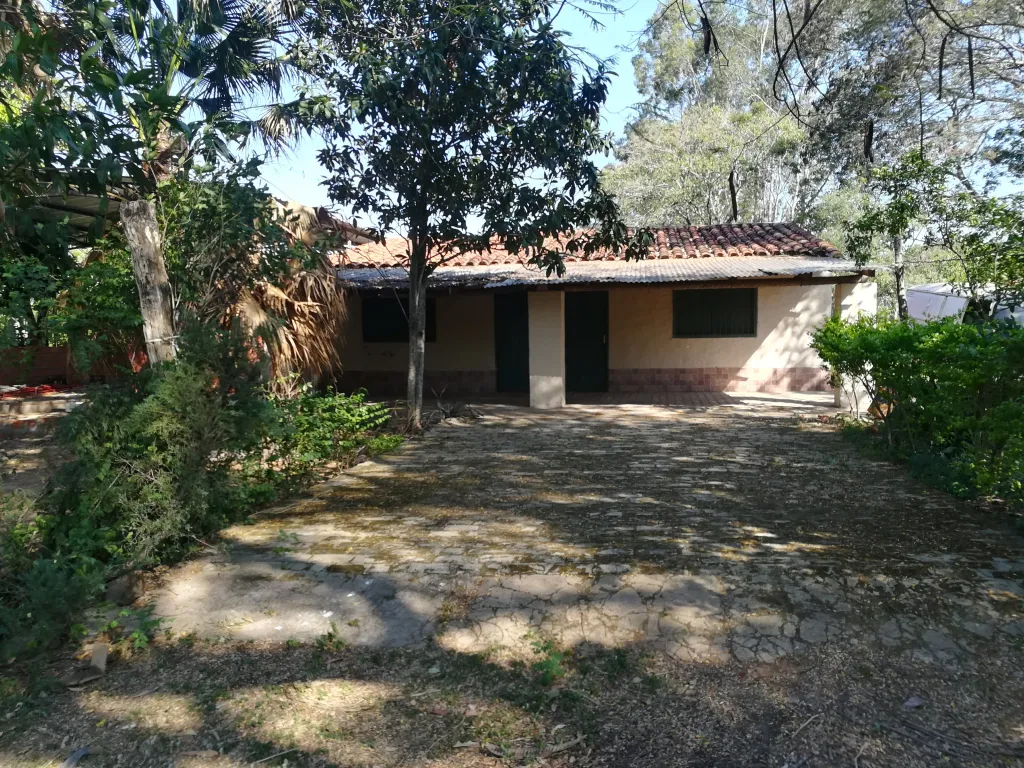 VENDO CASA EN LUQUE TARUMANDY — foto 2