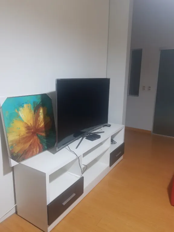 Se alquila departamento amplio en zona Rep. Argentina — foto 2