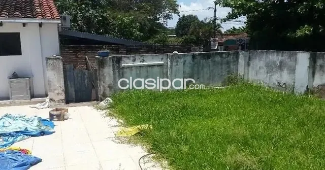 PROPIEDAD PARA RECICLAR EN ESQUINA EN SAJONIA — foto 2