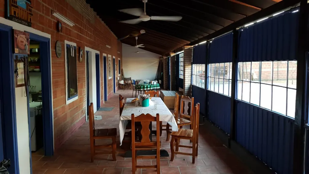 VENDO CASA DE VERANO LLEGANDO AL CENTRO DE PIRAYU UBICACIÓN ESTRATÉGICA SOBRE ASFALTO — foto 3
