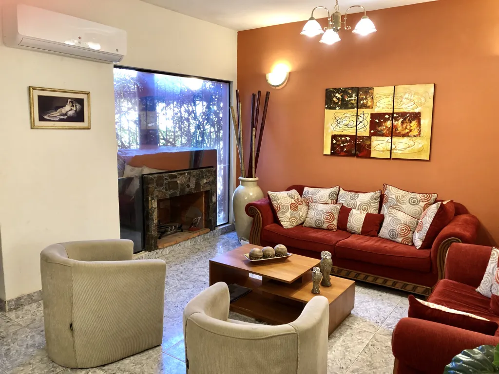 VENDO CASA EN FERNANDO DE LA MORA ZONA NORTE — foto 2