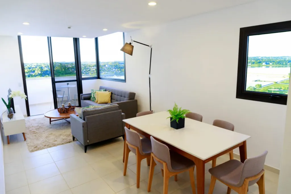 Torres Bolik Ofrece En Encarnación Hermoso Departamento De 2 Dormitorios — foto 2