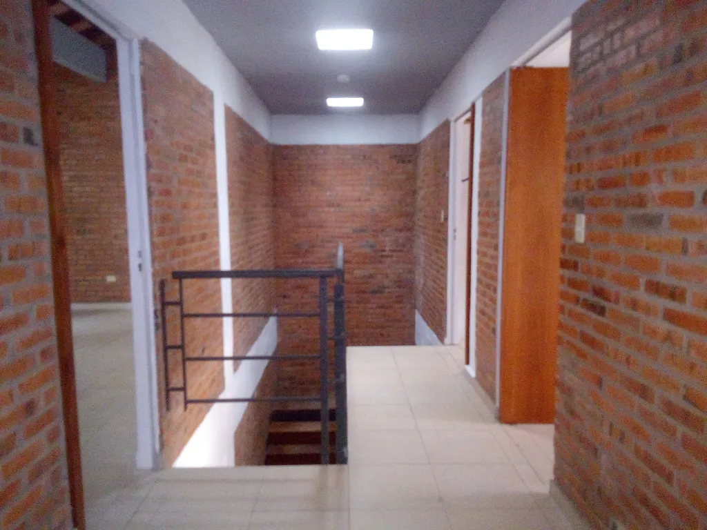 Hermoso duplex tipo casa con piscina en Fernando de la Mora zona norte. Zona Villa Olimpia — foto 2