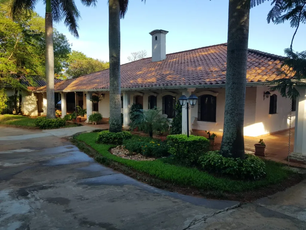 REMANSO: 2.189 M2 – MARAVILLOSA RESIDENCIA COLONIAL S RÍO PARAGUAY – 650.000 USD. — foto 2