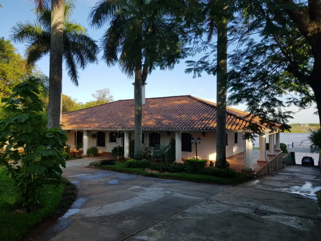 REMANSO: 2.189 M2 – MARAVILLOSA RESIDENCIA COLONIAL S RÍO PARAGUAY – 650.000 USD. — foto 3