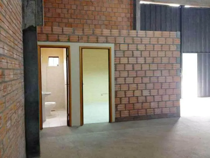 MR ALONSO: 469M2 – IMPECABLE DEPOSITO PARA EMPRESAS Y OTROS – 7.000.000 GS. — foto 3