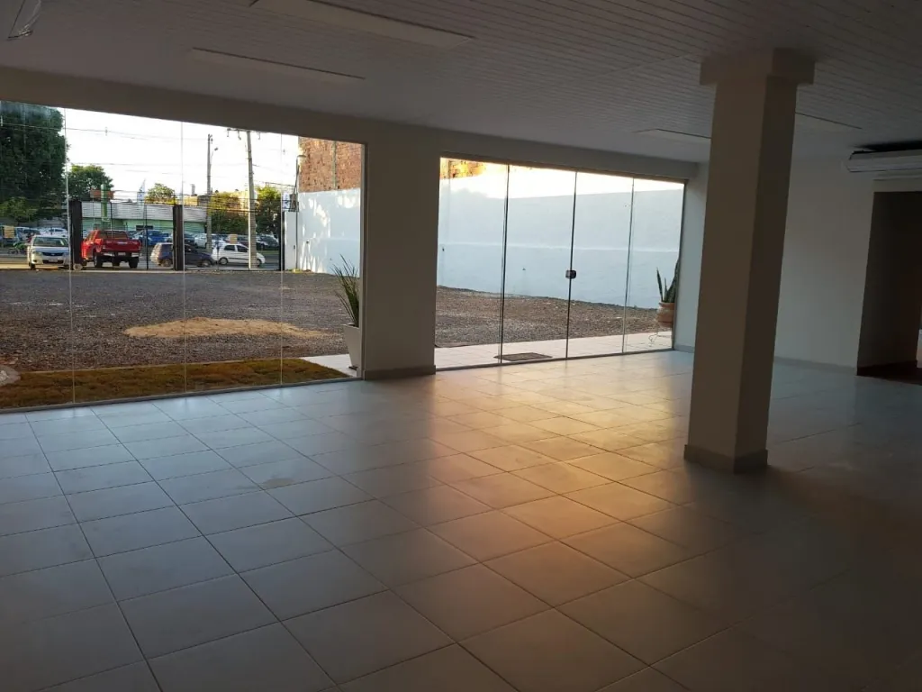 AVDA. EUSEBIO AYALA: 200M2, EDIFICIO CORPORATIVO IDEAL P EMPRESAS, SHOW ROOM, CALL CENTER — foto 3