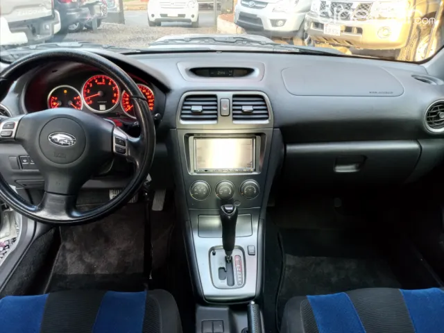 Subaru Impreza 2006 — foto 8