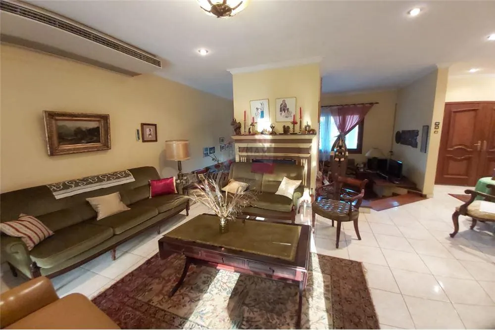 SE VENDE AMPLIA PROPIEDAD EN SAN LORENZO 290,000 USD — foto 2