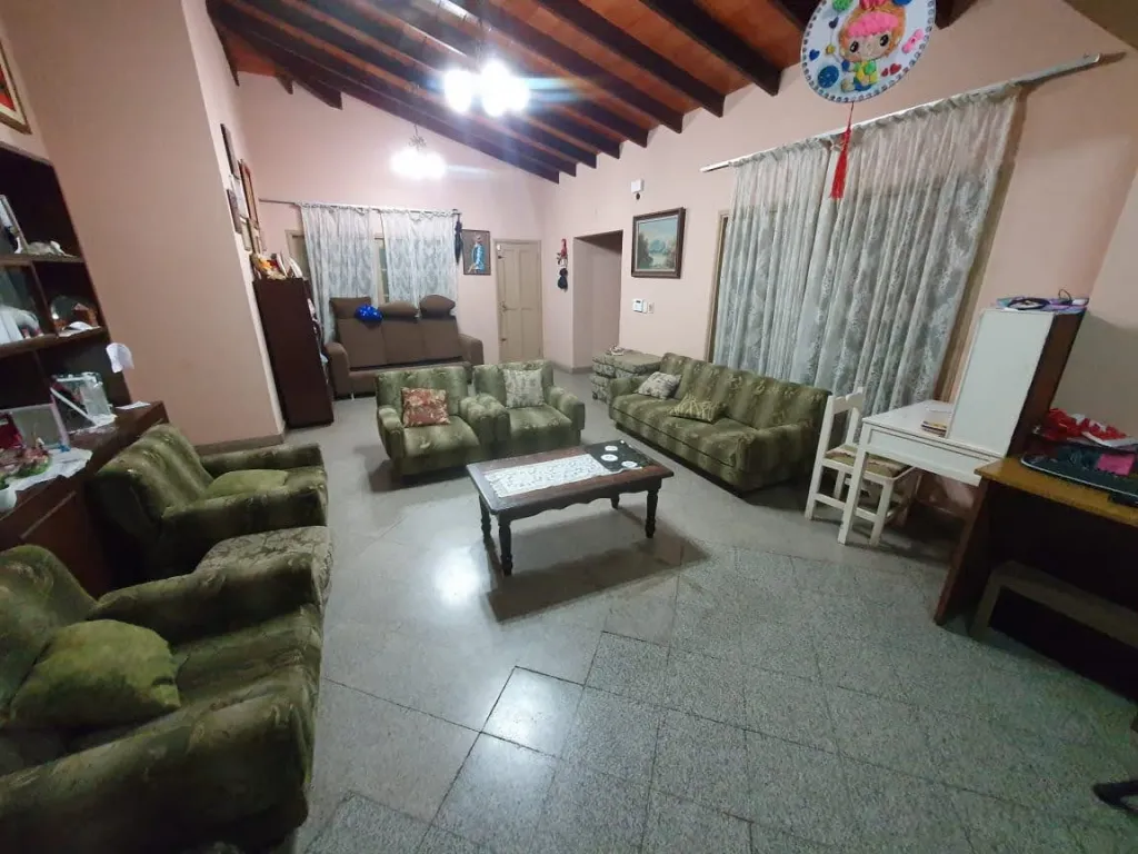 Dueño VENDE BARRIO HERRERA — foto 3