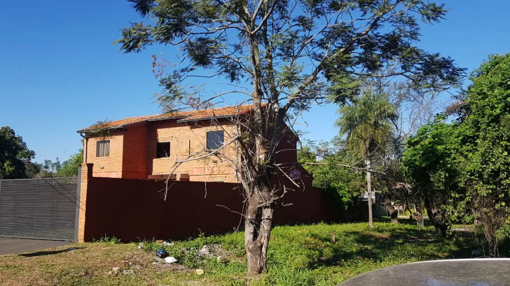 Vendo Terreno en Luque, zona Rakiura y condominio Aqua Terra — foto 2