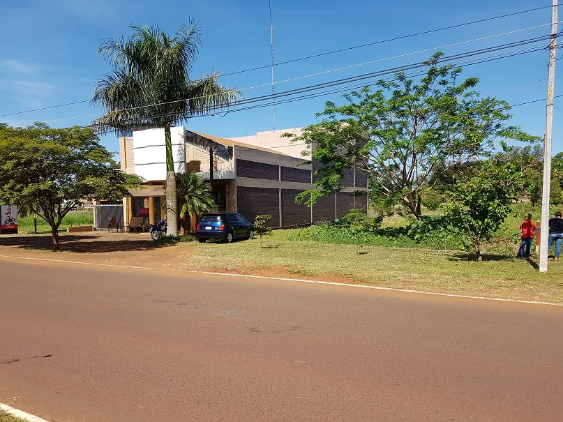 IMPORTANTE ESQUINA COMERCIAL!!! EN EL ACCESO A MINGA GUAZU TERRENO DE 1.750 M2 — foto 3
