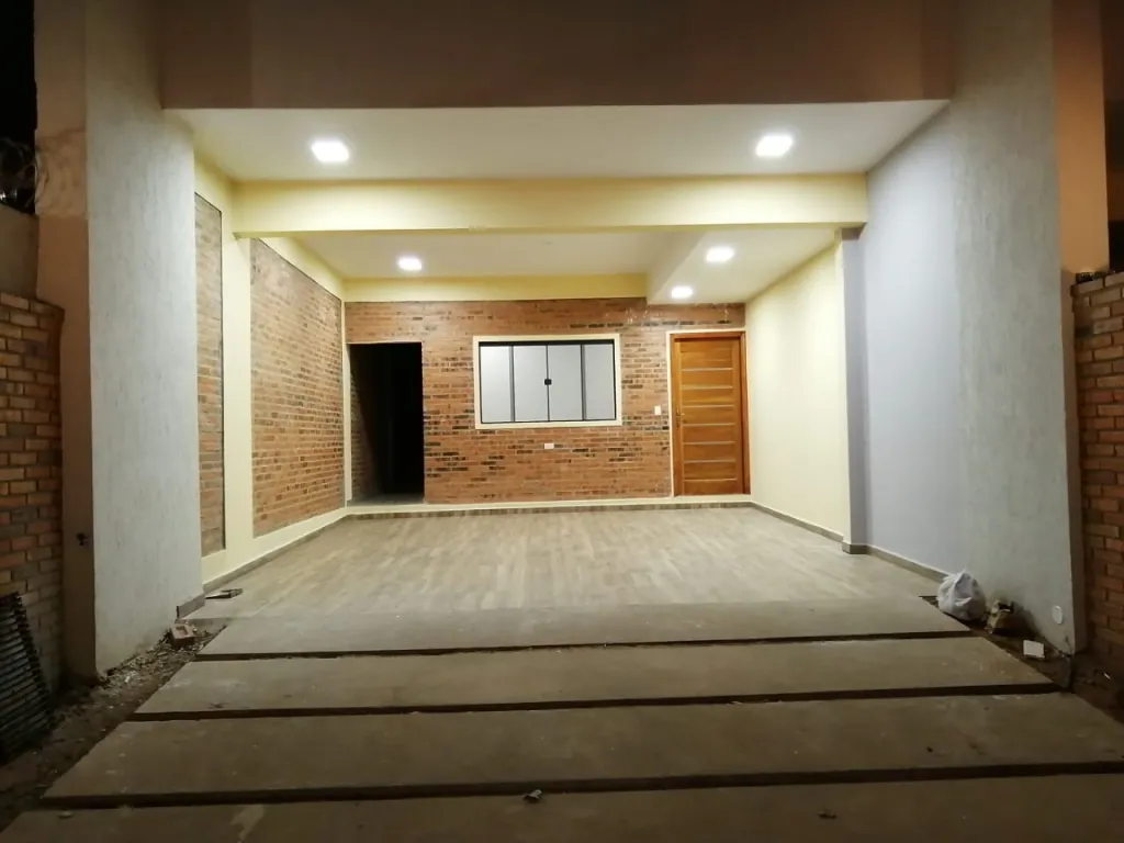 VENDO HERMOSO DÚPLEX EN MARIANO ROQUE ALONSO - DOBLE AVENIDA CAMINO A LUQUE — foto 3