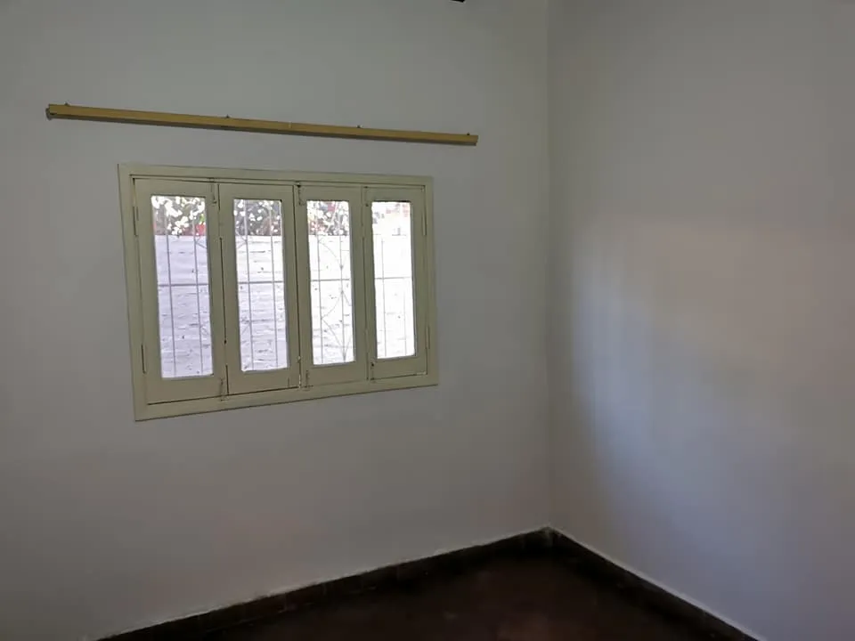 casa en el barrio villa aurelia de asuncion zona avenida boggiani — foto 2