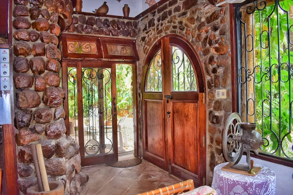 MEGA OFERTA - VENTA CASA HOTEL SAN BERNARDINO — foto 2