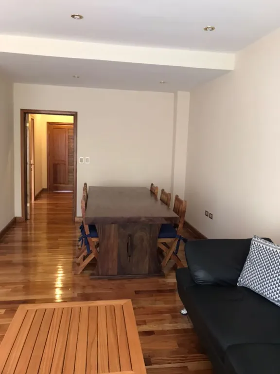 YKUA SATI: CONFORTABLE DUPLEX, 3 DORMITORIOS, JARDÍN, PISCINA, 250.000 USD — foto 2