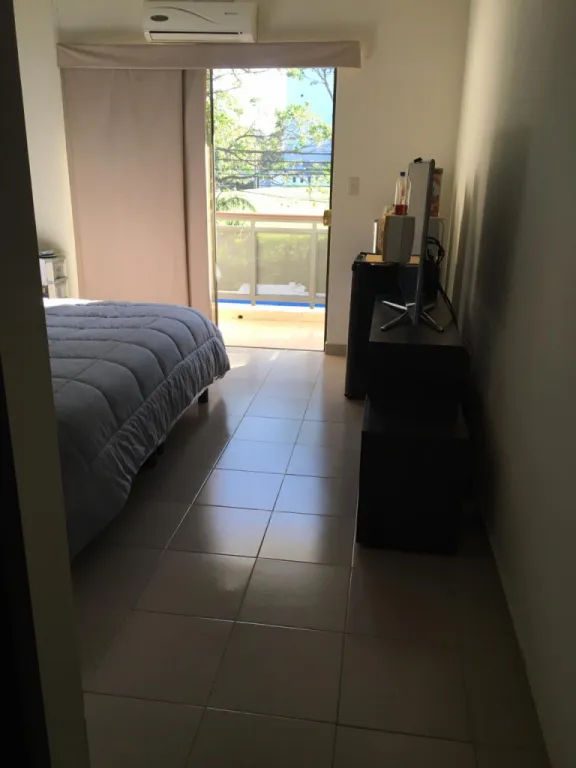LAMBARE (PROX. CLUB SIRIO): IMPECABLE DUPLEX EN OFERTA!! – 150.000 USD — foto 3